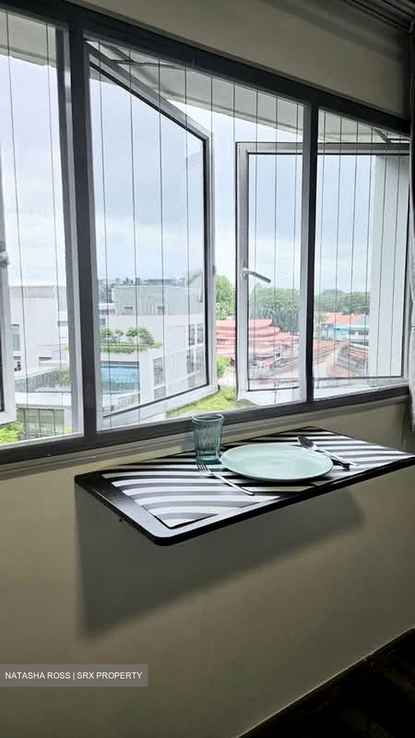 Blk 12 Holland Vista (Queenstown), HDB 3 Rooms #571734131